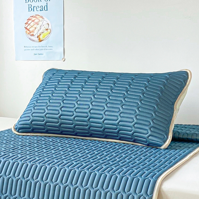 91家纺网 家纺一手货源 找家纺 奇丝雅 2026新款夏季A类纯色乳胶冰丝凉席枕套凉感家用可机洗单人学生宿舍48×74cm一只一对 乳胶冰丝枕套-典雅蓝