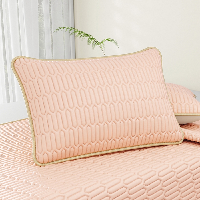 91家纺网 家纺一手货源 找家纺 奇丝雅 2026新款夏季A类纯色乳胶冰丝凉席枕套凉感家用可机洗单人学生宿舍48×74cm一只一对 乳胶冰丝枕套-玉色