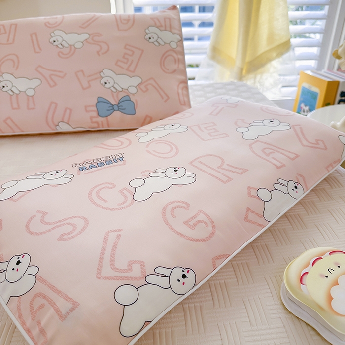 91家纺网 家纺一手货源 找家纺 姝辰 2026新款莱赛尔嵌绳卡通印花枕套儿童夏季凉感冰丝枕套幼儿园乳胶枕套枕罩 欢乐小兔