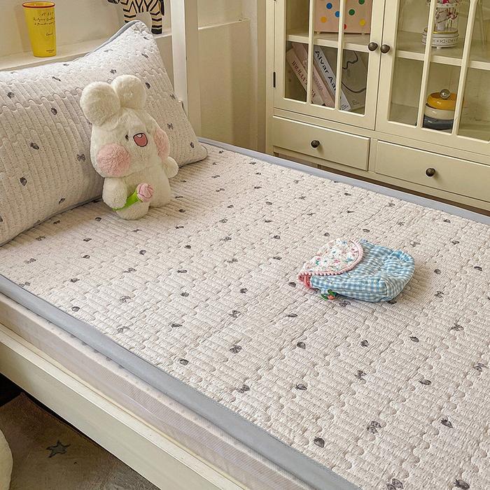 纽缦家纺 2026新款A类水洗棉夹棉学生床垫 初春灰