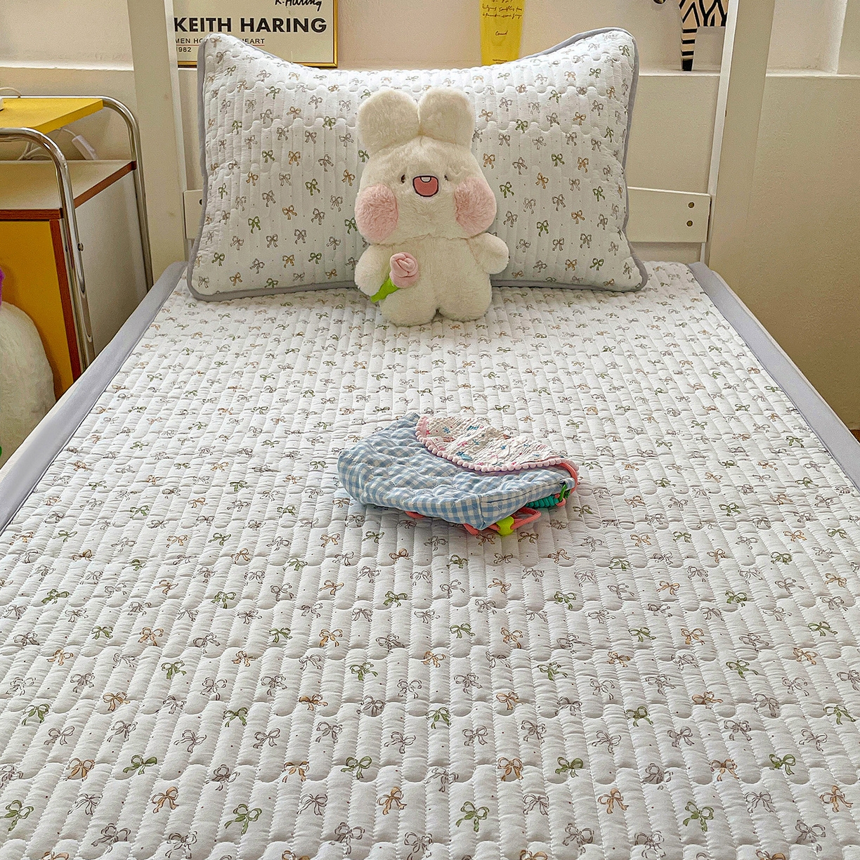 91家纺网 家纺一手货源 找家纺 纽缦家纺 2026新款A类水洗棉夹棉学生床垫 铃兰兰