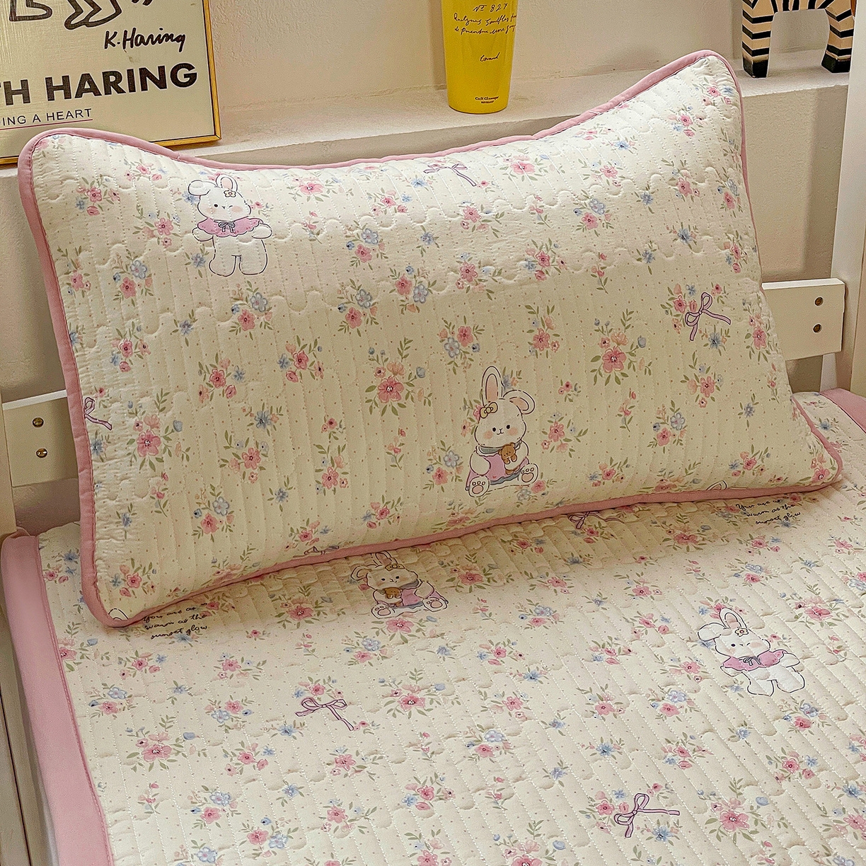 91家纺网 家纺一手货源 找家纺 纽缦家纺 2026新款A类水洗棉夹棉学生床垫 美丽小兔