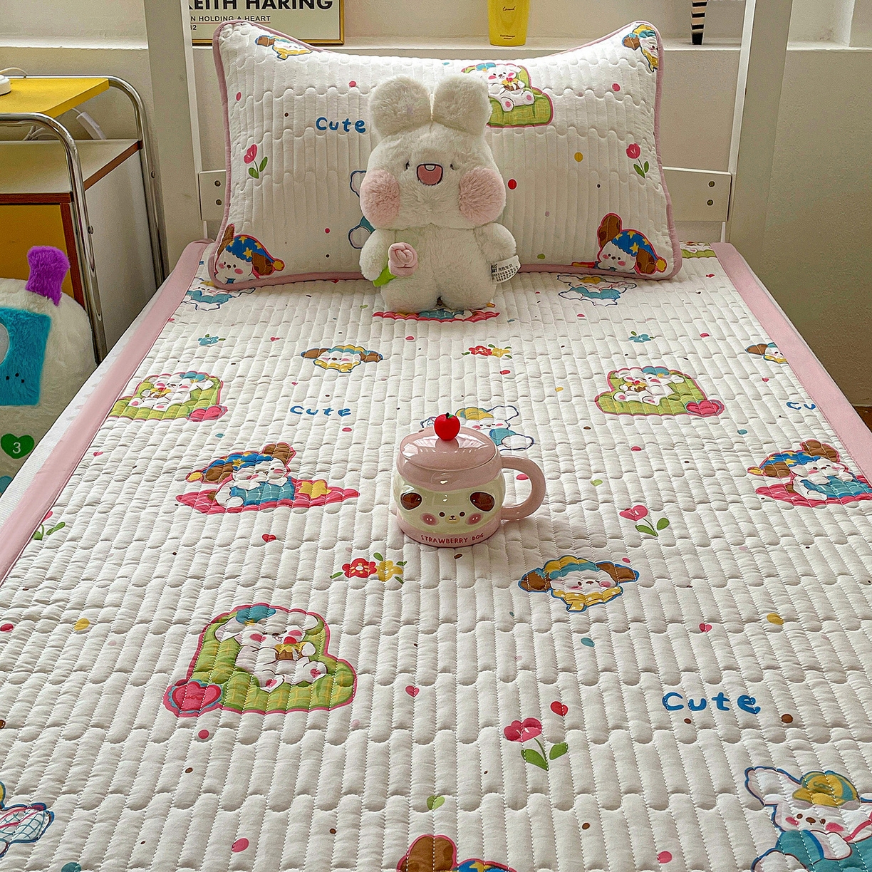 91家纺网 家纺一手货源 找家纺 纽缦家纺 2026新款A类水洗棉夹棉学生床垫 心愿狗