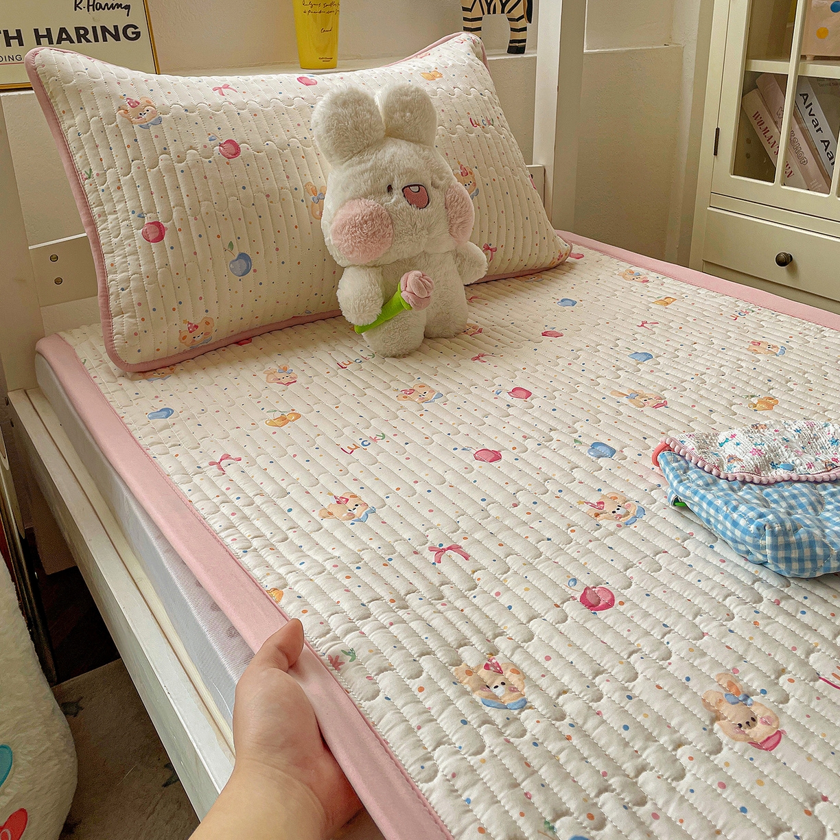 91家纺网 家纺一手货源 找家纺 纽缦家纺 2026新款A类水洗棉夹棉学生床垫 乐淘