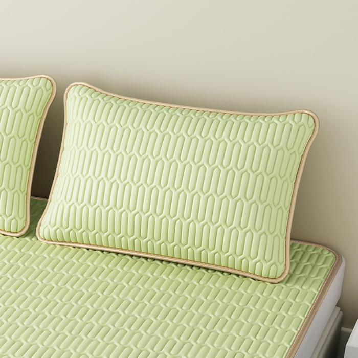 91家纺网 家纺一手货源 找家纺 家品罗兰 2026新款夏季A类纯色乳胶冰丝凉席枕套凉感家用可机洗单人学生宿舍48×74cm一只一对 乳胶冰丝枕套-果绿