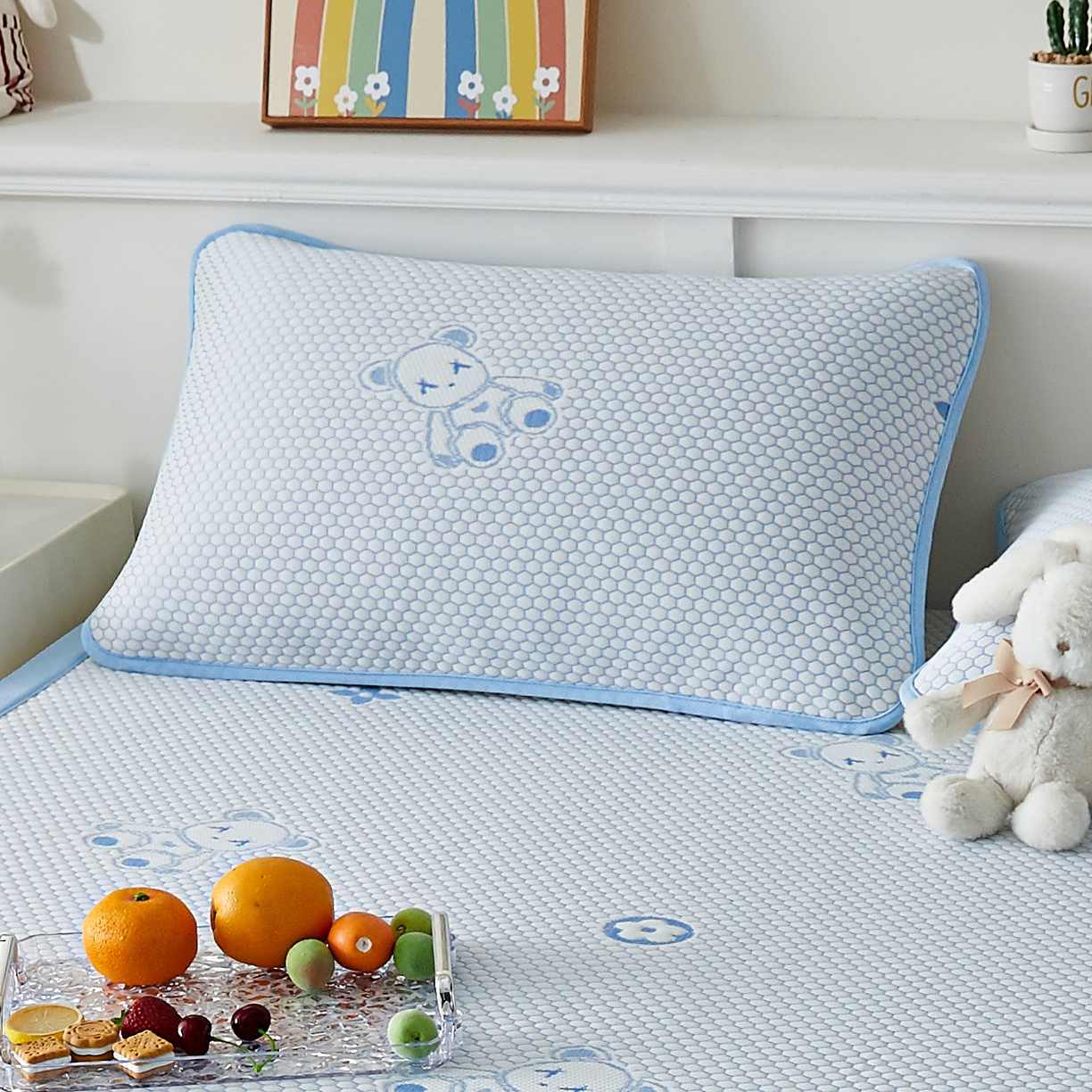 91家纺网 家纺一手货源 找家纺 奇丝雅 2026新款夏季A类卡通冰豆豆冰丝凉席枕套凉感家用可机洗单人学生宿舍48×74cm一只一对 抱抱熊-蓝