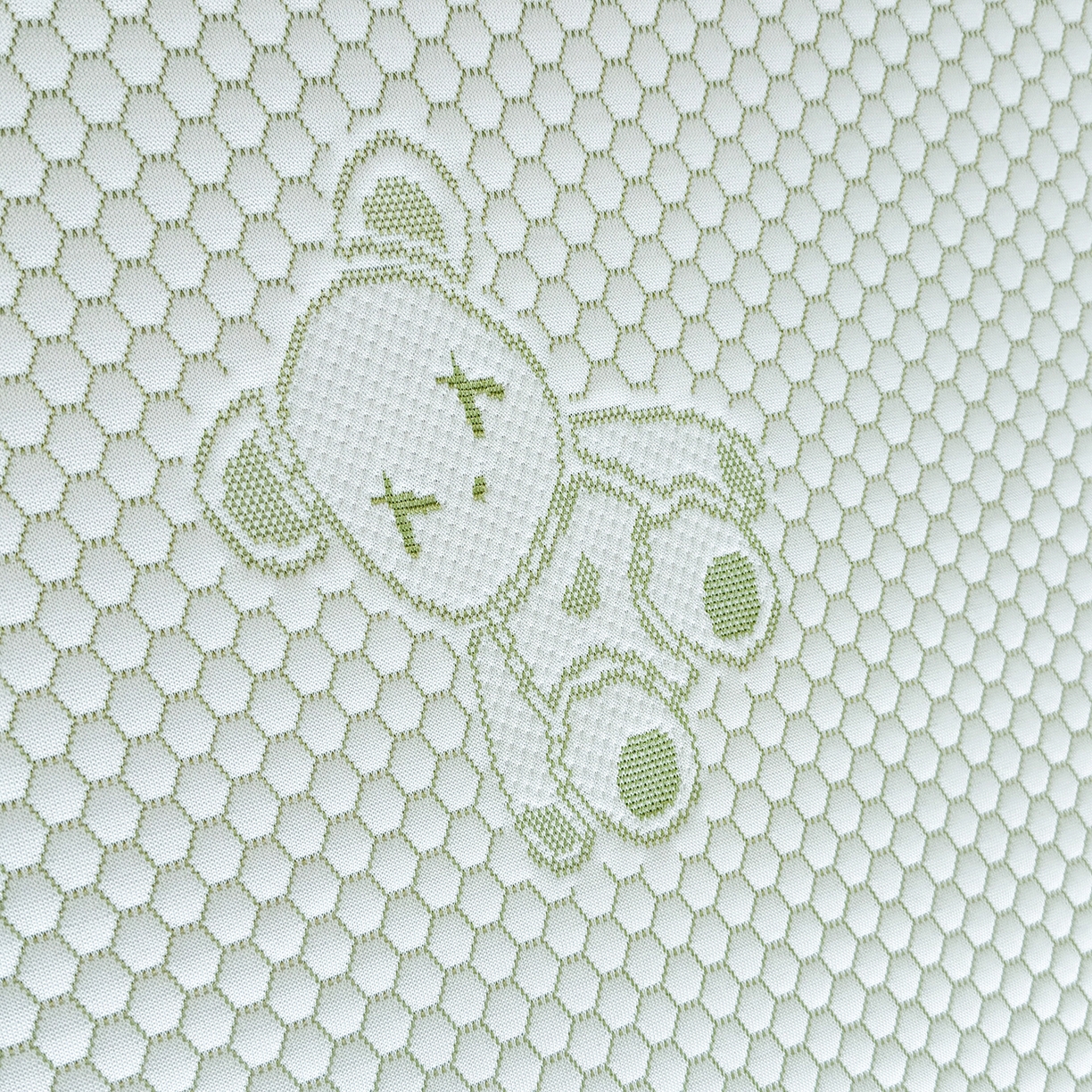 91家纺网 家纺一手货源 找家纺 奇丝雅 2026新款夏季A类卡通冰豆豆冰丝凉席枕套凉感家用可机洗单人学生宿舍48×74cm一只一对 抱抱熊-绿