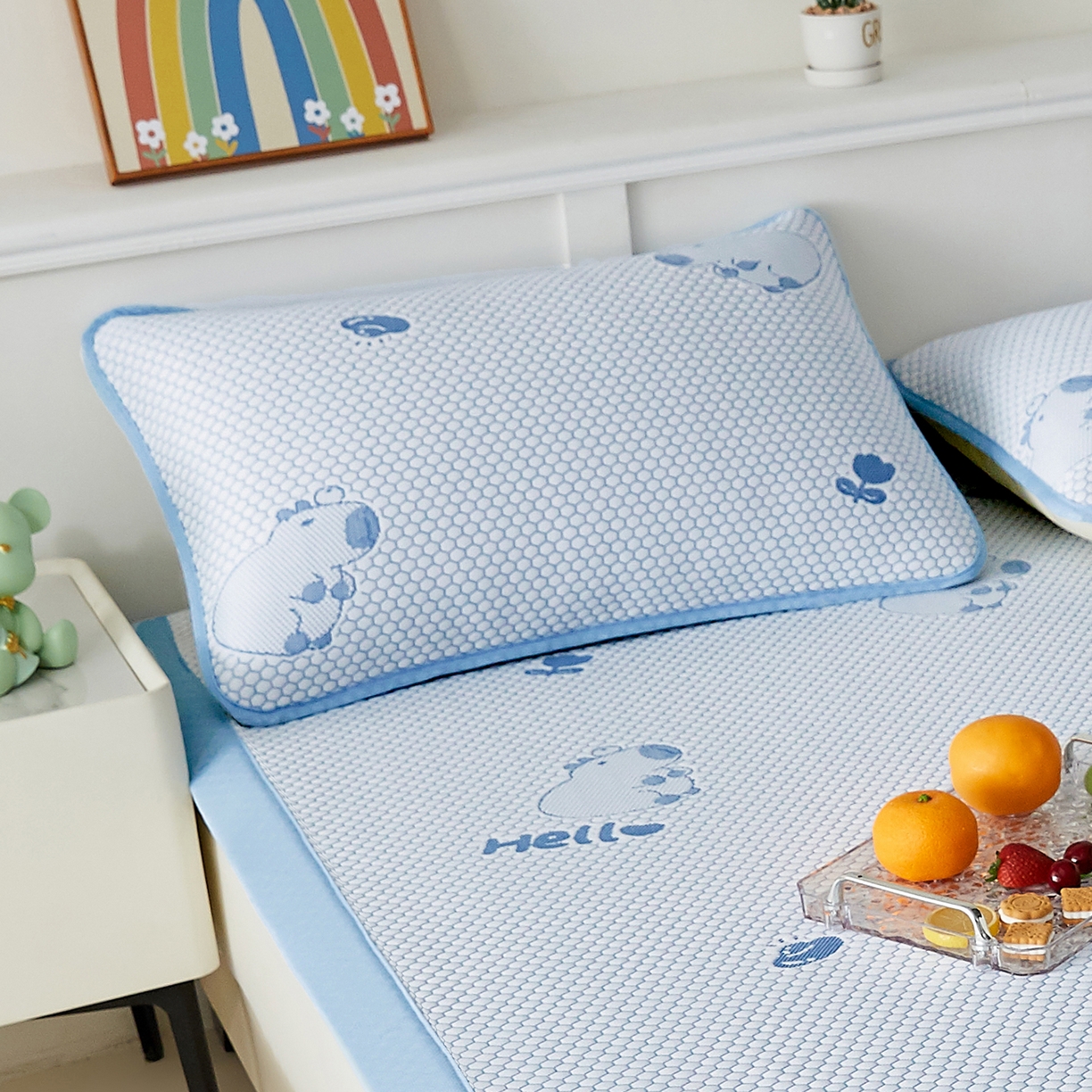 91家纺网 家纺一手货源 找家纺 奇丝雅 2026新款夏季A类卡通冰豆豆冰丝凉席枕套凉感家用可机洗单人学生宿舍48×74cm一只一对 卡皮巴拉-蓝