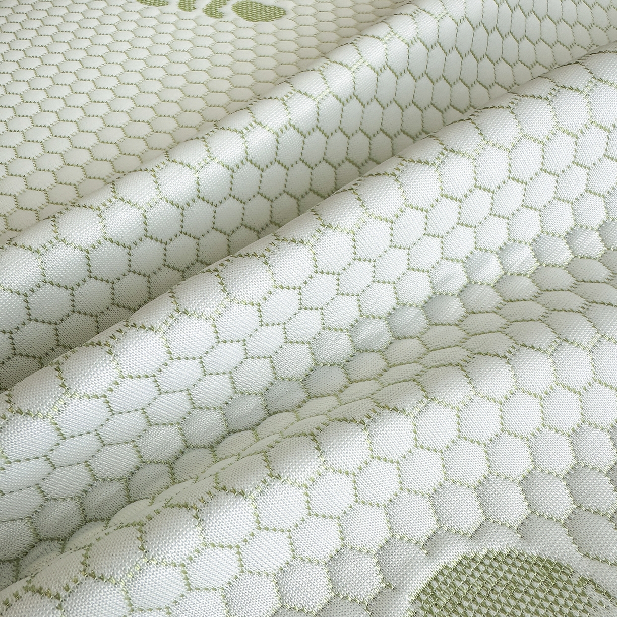 91家纺网 家纺一手货源 找家纺 奇丝雅 2026新款夏季A类卡通冰豆豆冰丝凉席枕套凉感家用可机洗单人学生宿舍48×74cm一只一对 卡皮巴拉-绿