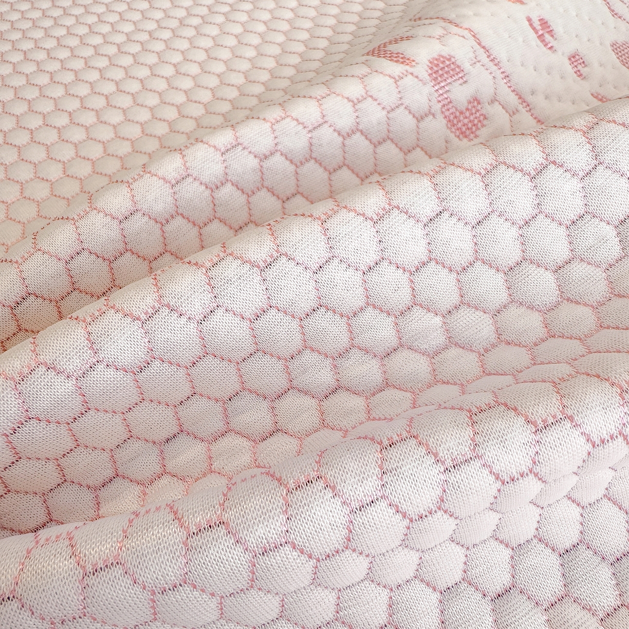 91家纺网 家纺一手货源 找家纺 奇丝雅 2026新款夏季A类卡通冰豆豆冰丝凉席枕套凉感家用可机洗单人学生宿舍48×74cm一只一对 小冰熊-粉