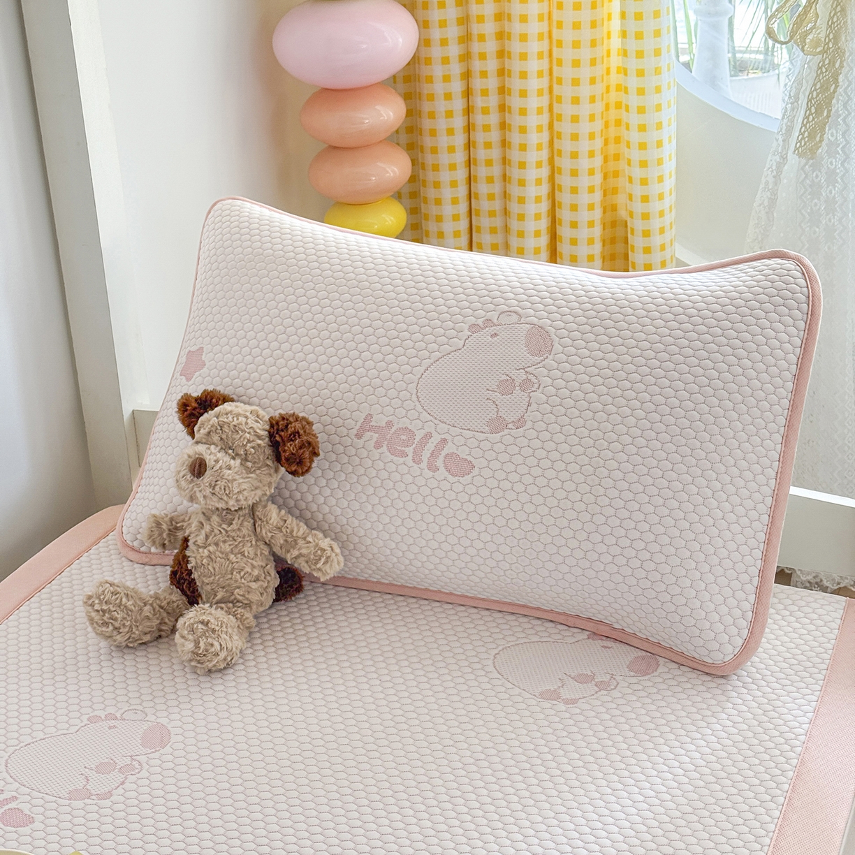 91家纺网 家纺一手货源 找家纺 家品罗兰 2026新款夏季A类卡通冰豆豆冰丝凉席枕套凉感家用可机洗单人学生宿舍48×74cm一只一对 卡皮巴拉-粉