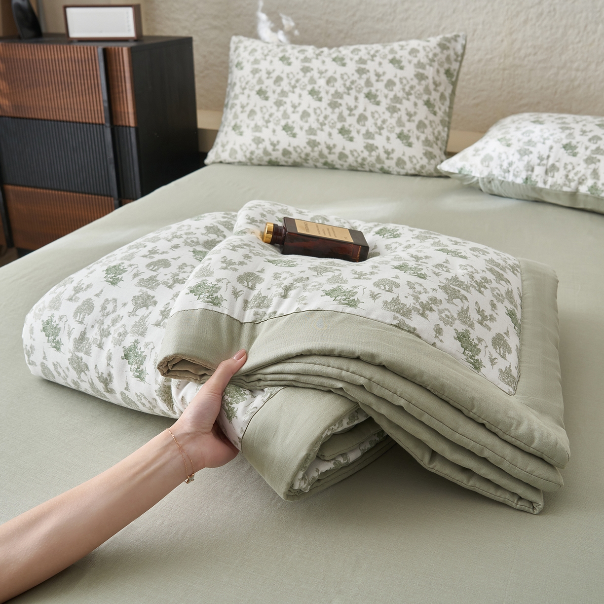 91家纺网 家纺一手货源 找家纺 （总）晨曦家纺 2026新款全棉双层纱夏被四件套复古纯棉中国风夏凉被