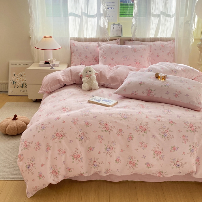 91家纺网 家纺一手货源 找家纺 红日子纺织品 2026新款云感皱皱纱四件套 蔷薇序曲