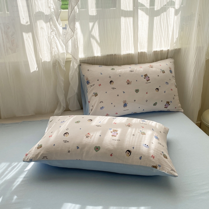 91家纺网 家纺一手货源 找家纺 红日子纺织品 2026新款云感皱皱纱四件套 活力萌熊