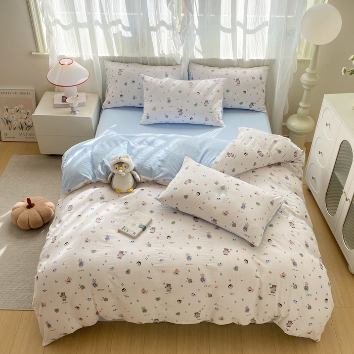 91家纺网 家纺一手货源 找家纺 红日子纺织品 2026新款云感皱皱纱四件套 活力萌熊