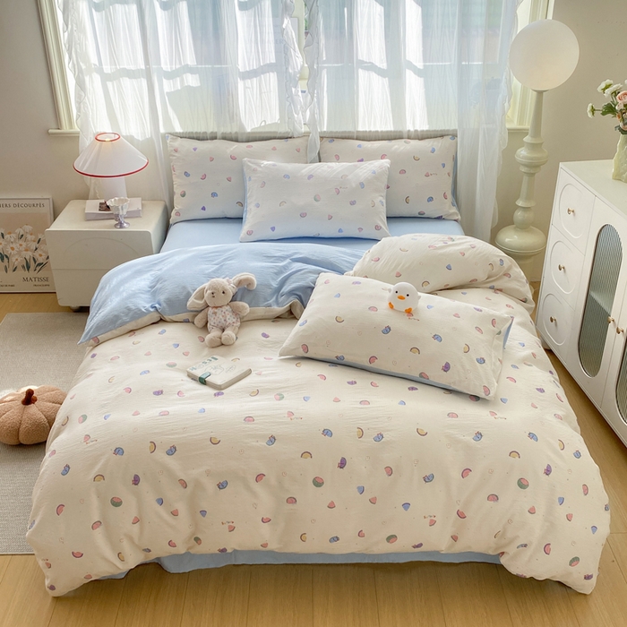 91家纺网 家纺一手货源 找家纺 红日子纺织品 2026新款云感皱皱纱四件套 夏日缤纷