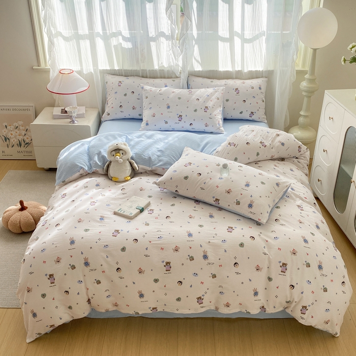 91家纺网 家纺一手货源 找家纺 红日子纺织品 2026新款云感皱皱纱四件套 活力萌熊