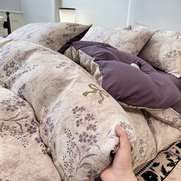 91家纺网 家纺一手货源 找家纺 红日子纺织品 2026新款云感皱皱纱四件套 兰亭-紫