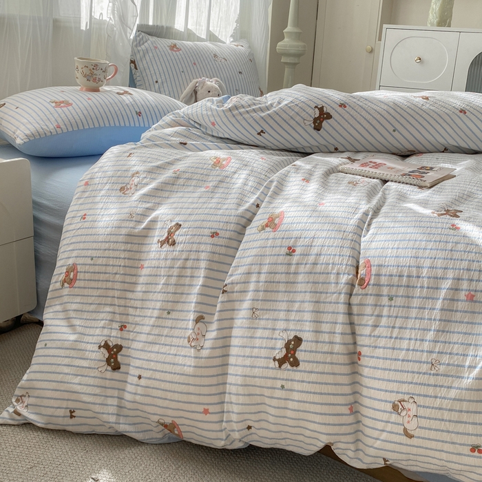 91家纺网 家纺一手货源 找家纺 红日子纺织品 2026新款云感皱皱纱四件套 童年木马