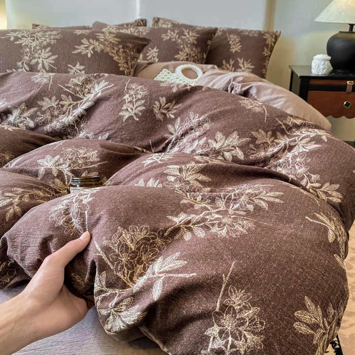 91家纺网 家纺一手货源 找家纺 红日子纺织品 2026新款云感皱皱纱四件套 夕颜-棕