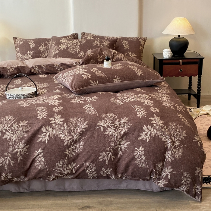 91家纺网 家纺一手货源 找家纺 红日子纺织品 2026新款云感皱皱纱四件套 夕颜-棕