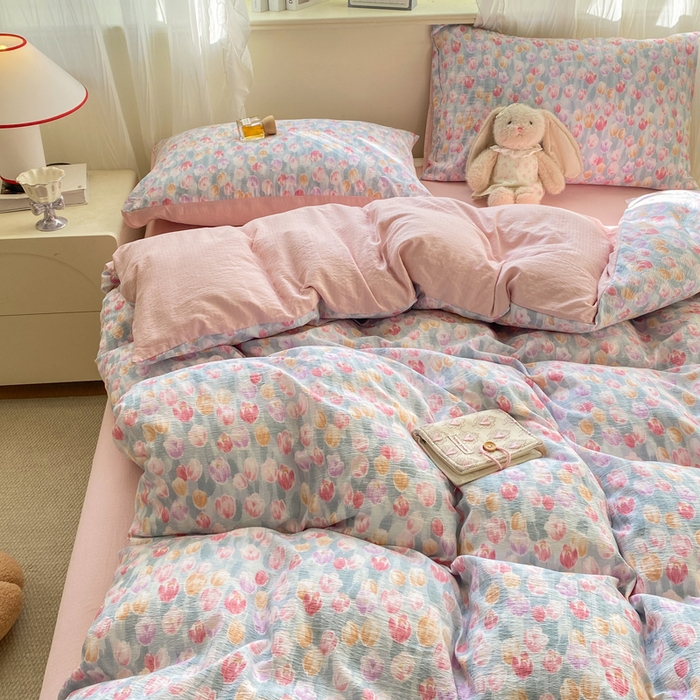 91家纺网 家纺一手货源 找家纺 红日子纺织品 2026新款云感皱皱纱四件套 浓情郁金香