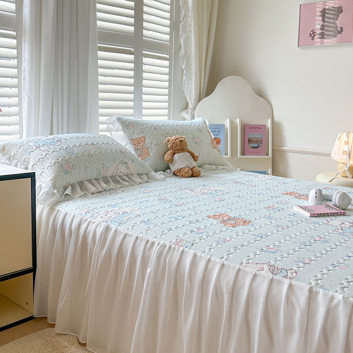 91家纺网 家纺一手货源 找家纺 慕澄2026新款小清新印花凉感丝花床裙款乳胶凉席 薄荷日记