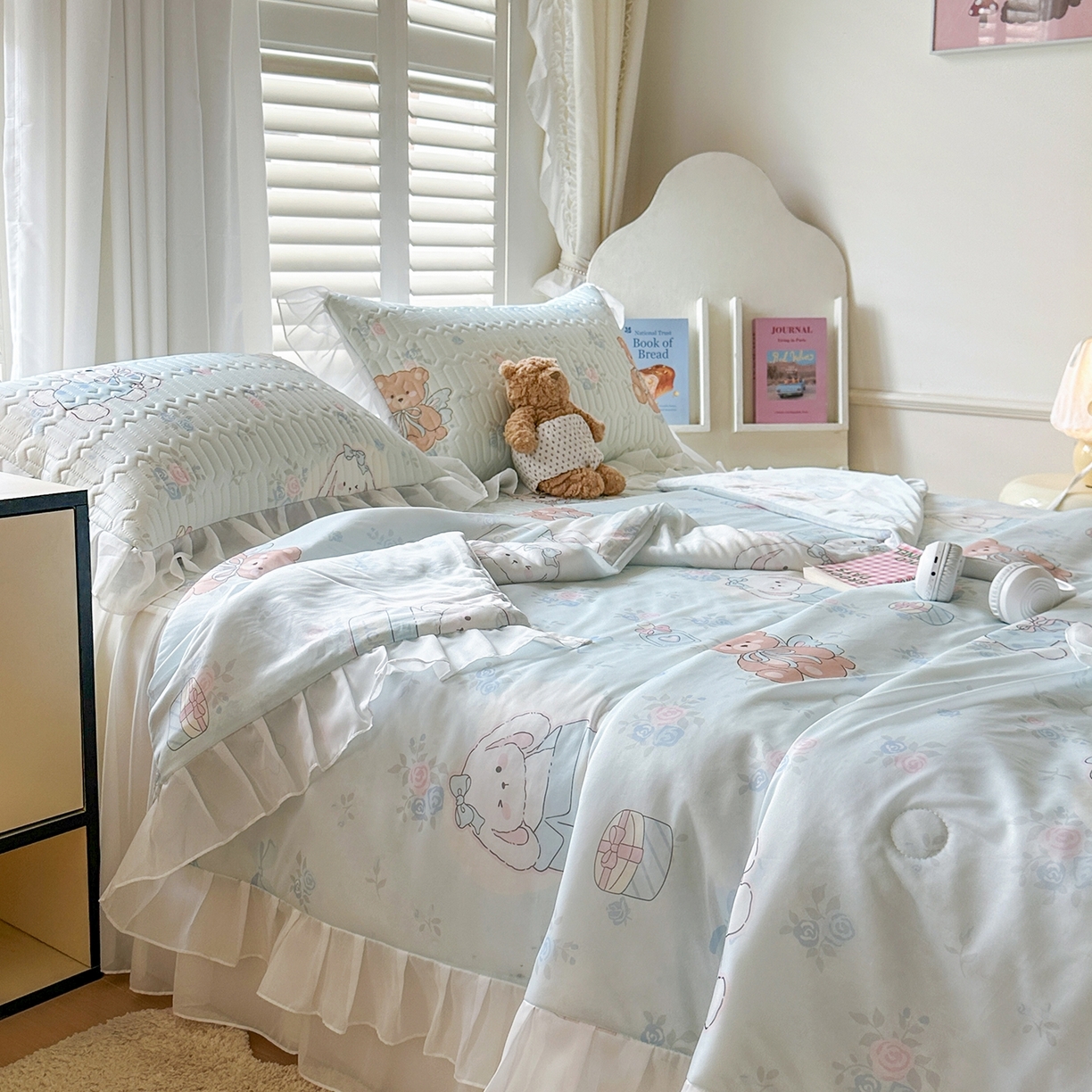 91家纺网 家纺一手货源 找家纺 慕澄2026新款小清新印花凉感丝花床裙款乳胶凉席 薄荷日记