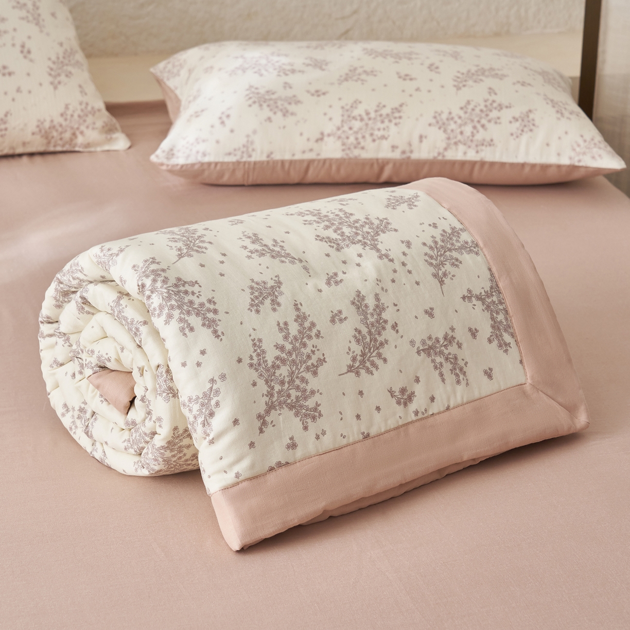 91家纺网 家纺一手货源 找家纺 晨曦家纺 2026新款全棉双层纱夏被四件套复古纯棉中国风夏凉被 蓝铃花语