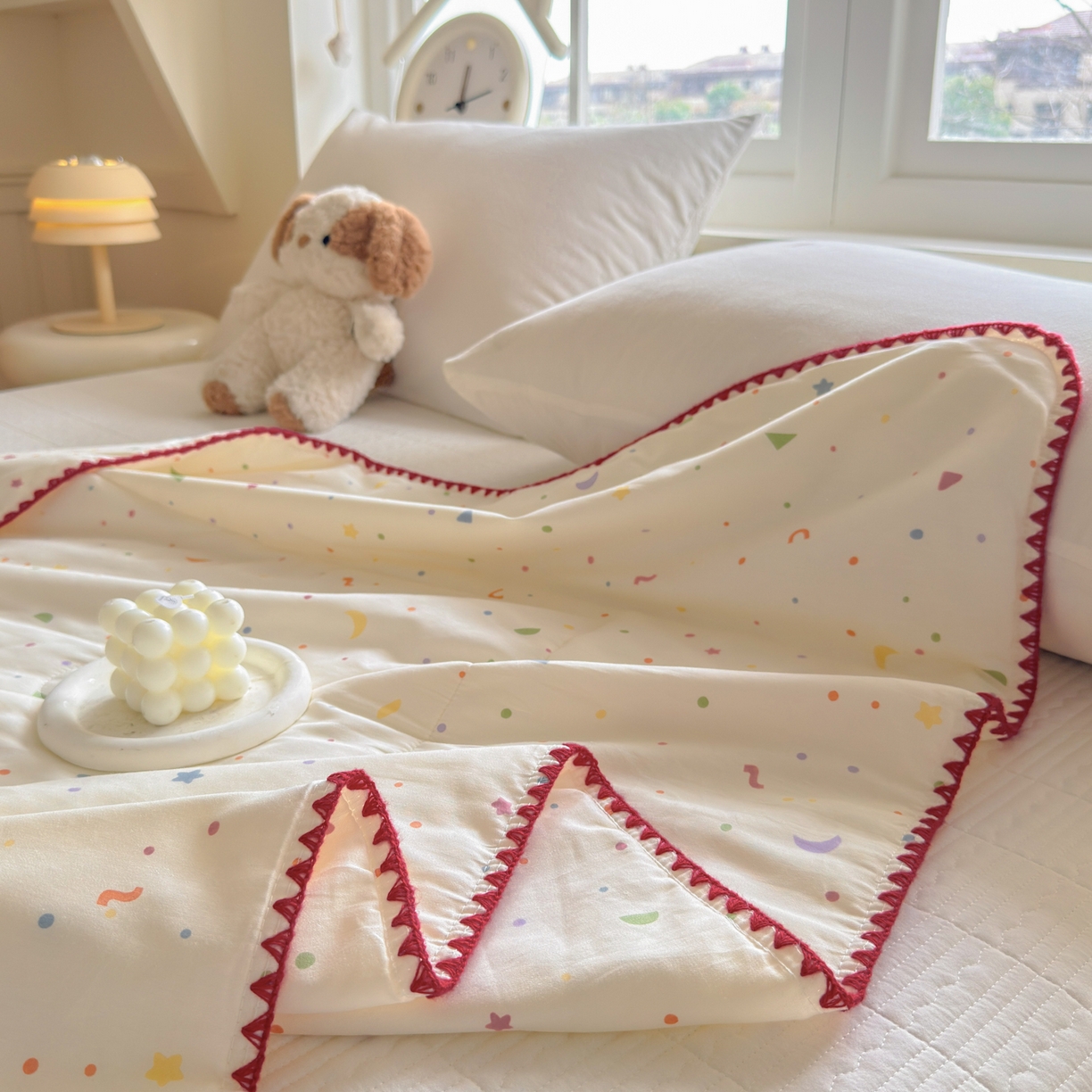 91家纺网 家纺一手货源 找家纺 雅萱家纺 2026新款印花双面全棉棉花夏被 彩糖星月