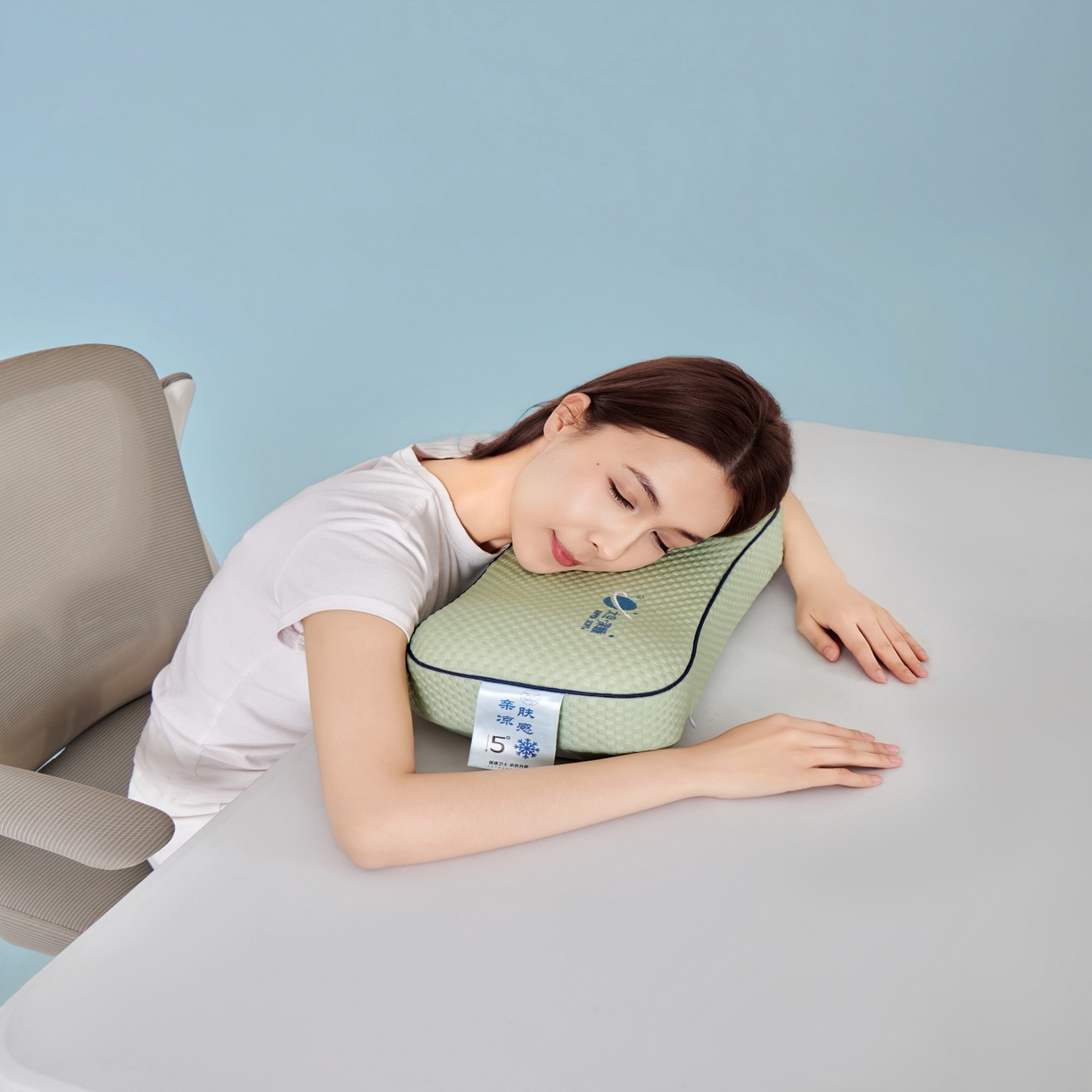 91家纺网 家纺一手货源 找家纺 永旺家纺 2026新款太空凉感记忆枕枕头枕芯 太空午休枕-绿