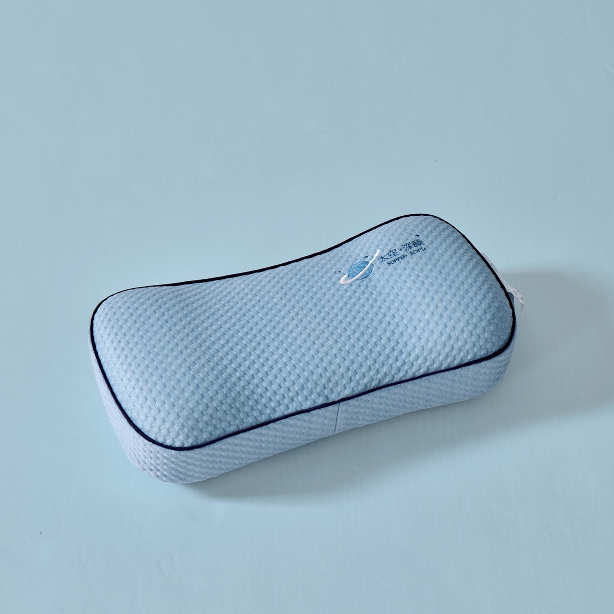 91家纺网 家纺一手货源 找家纺 永旺家纺 2026新款太空凉感记忆枕枕头枕芯 太空午休枕-蓝