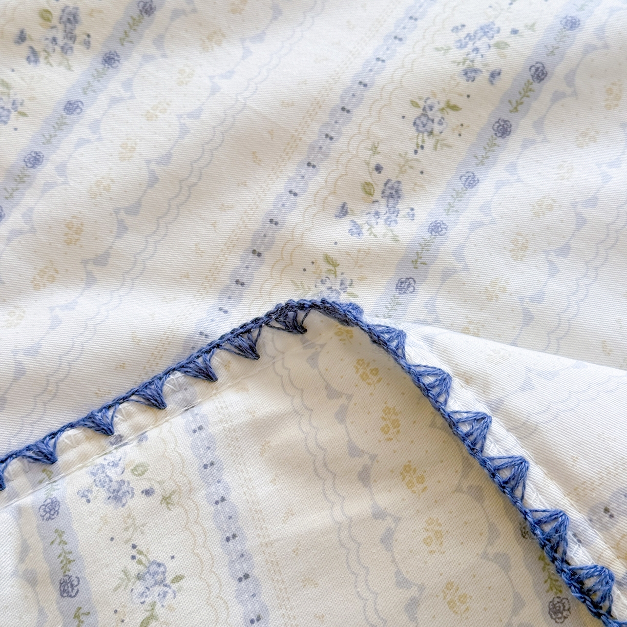 91家纺网 家纺一手货源 找家纺 雅萱家纺 2026新款印花双面全棉棉花夏被 海盐碎花