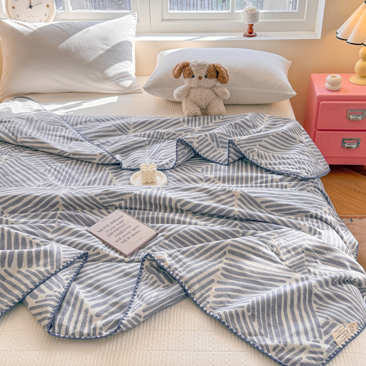 91家纺网 家纺一手货源 找家纺 雅萱家纺 2026新款印花双面全棉棉花夏被 几何波纹