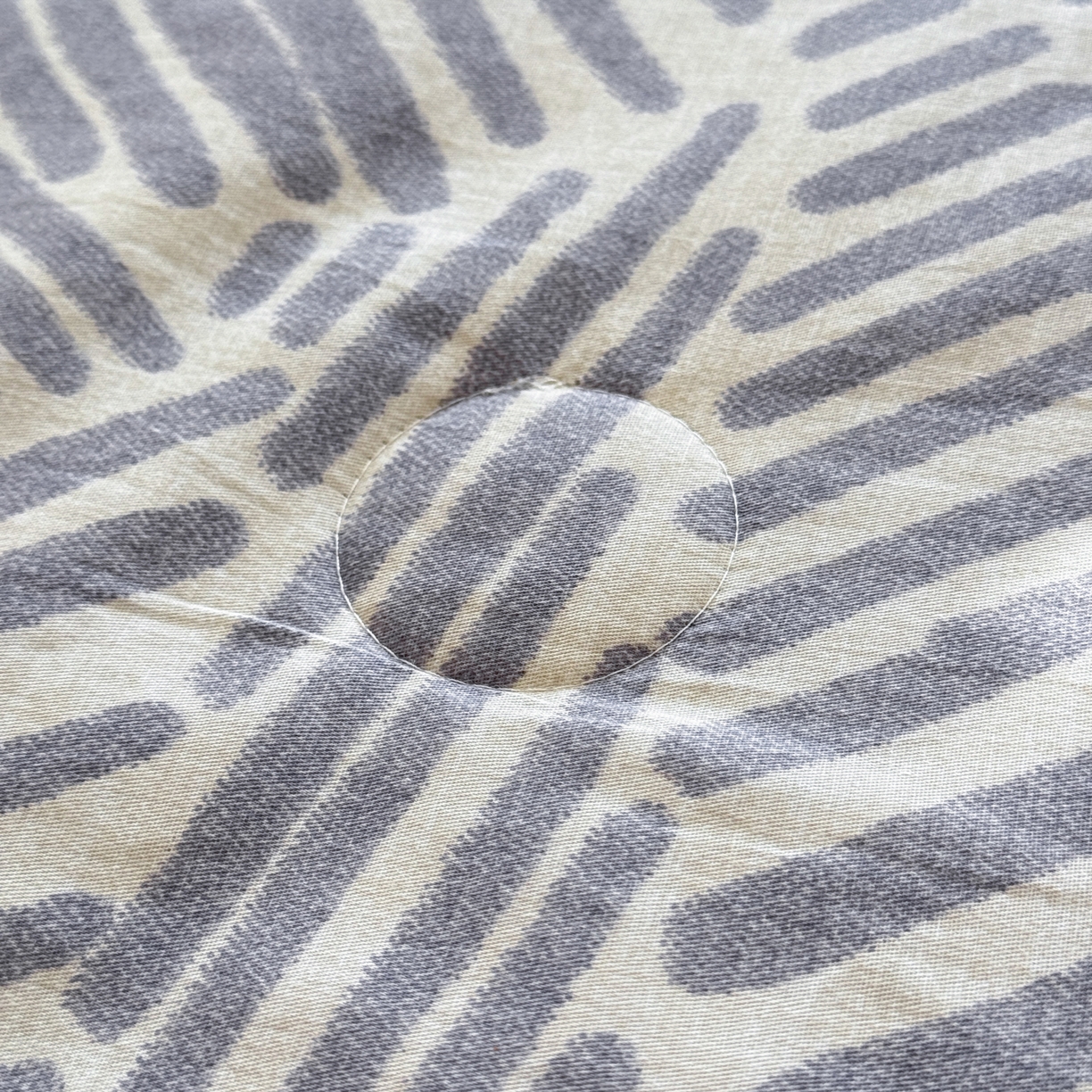 91家纺网 家纺一手货源 找家纺 雅萱家纺 2026新款印花双面全棉棉花夏被 几何波纹