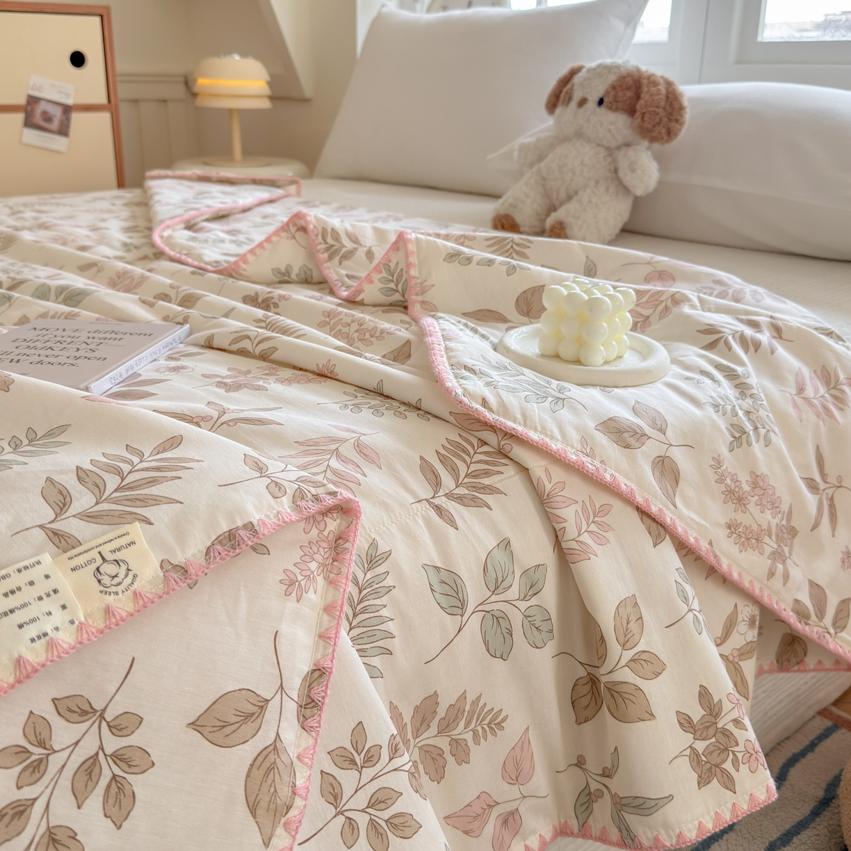 91家纺网 家纺一手货源 找家纺 雅萱家纺 2026新款印花双面全棉棉花夏被 莫兰迪叶语
