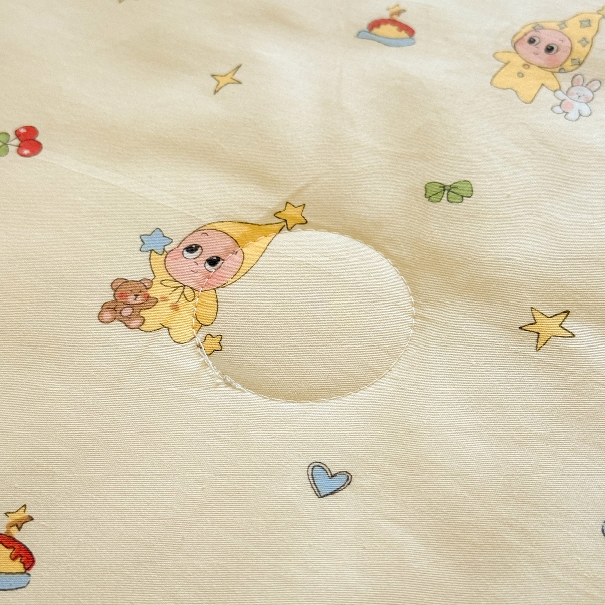 91家纺网 家纺一手货源 找家纺 雅萱家纺 2026新款印花双面全棉棉花夏被 奶油星人