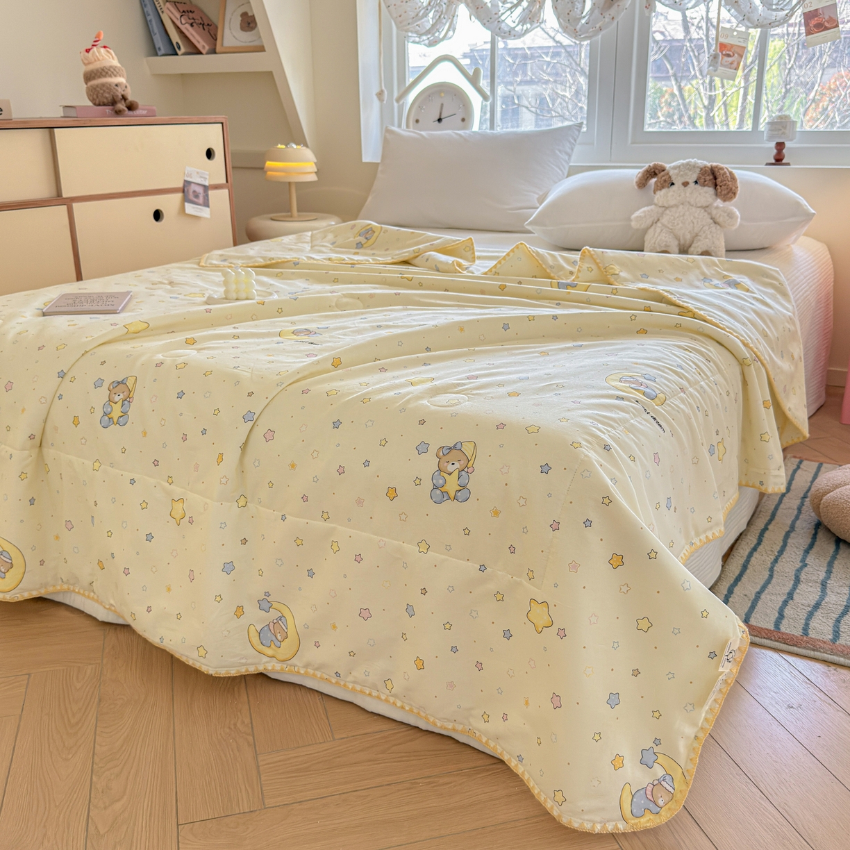 91家纺网 家纺一手货源 找家纺 雅萱家纺 2026新款印花双面全棉棉花夏被 摘星小熊