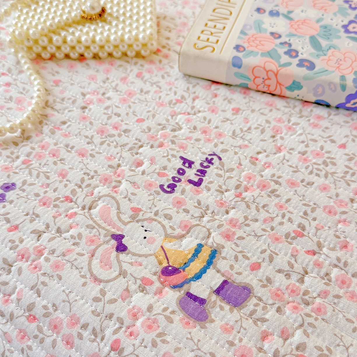 91家纺网 家纺一手货源 找家纺 恒尚居 2026新款云感皱皱纱床盖花边床单双层纱床盖三件套-四季款 花边款-欢乐兔