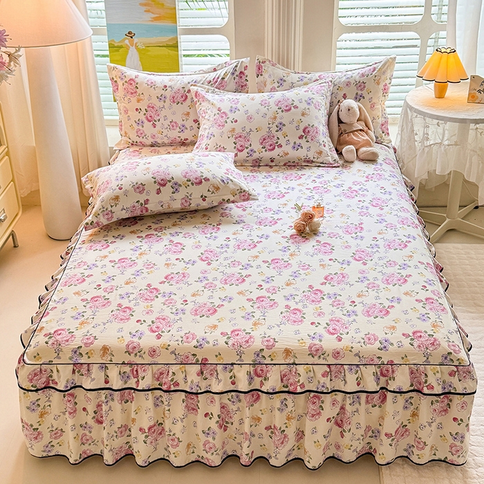 91家纺网 家纺一手货源 找家纺 优家居 2026新款A类水洗棉床裙单件三件套皱皱纱韩版公主风花边床罩直播爆款外贸定制 紫雾花园