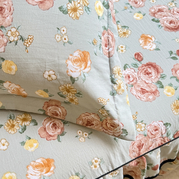 91家纺网 家纺一手货源 找家纺 优家居 2026新款A类水洗棉床裙单件三件套皱皱纱韩版公主风花边床罩直播爆款外贸定制 花花田园