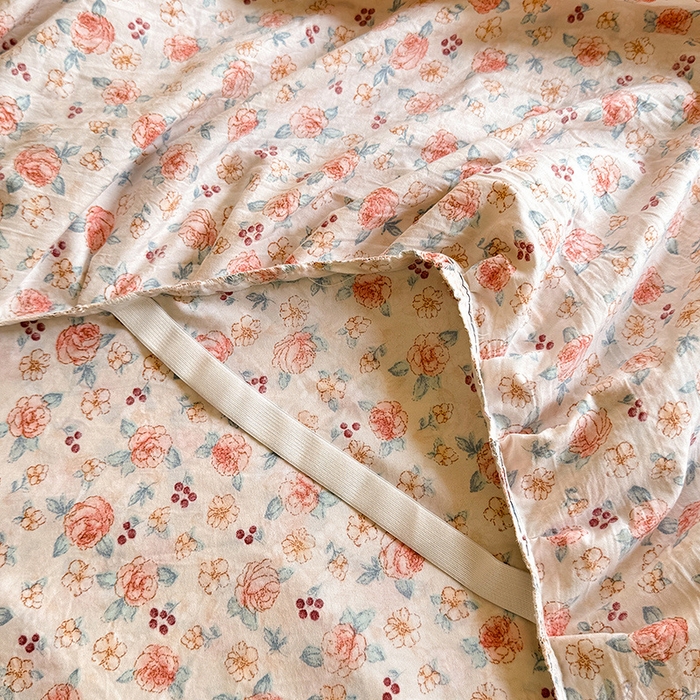 91家纺网 家纺一手货源 找家纺 优家居 2026新款A类水洗棉床裙单件三件套皱皱纱韩版公主风花边床罩直播爆款外贸定制 陌上花开