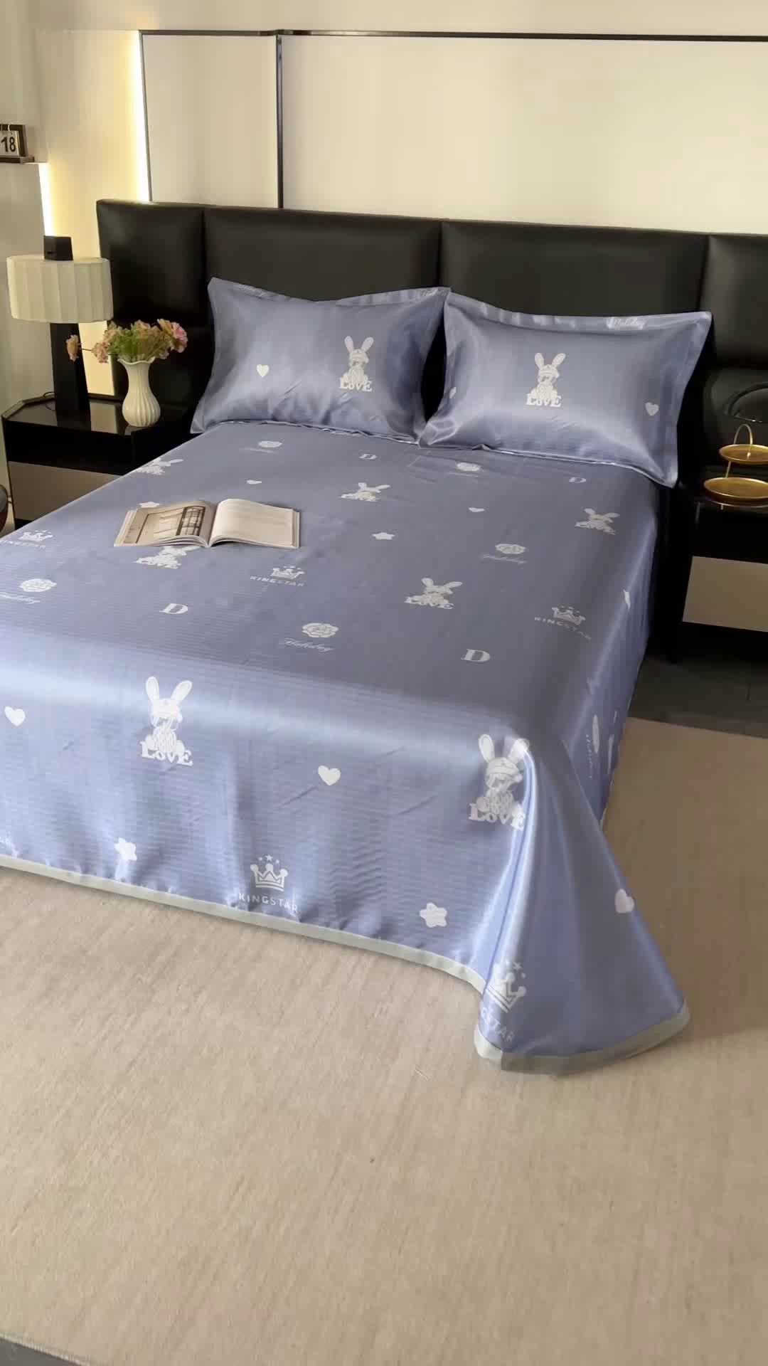 91家纺网 家纺一手货源 找家纺 绒品壹家家纺 2026新款立体数码印花凉感丝冰丝席软凉席席子三件套 暴力兔