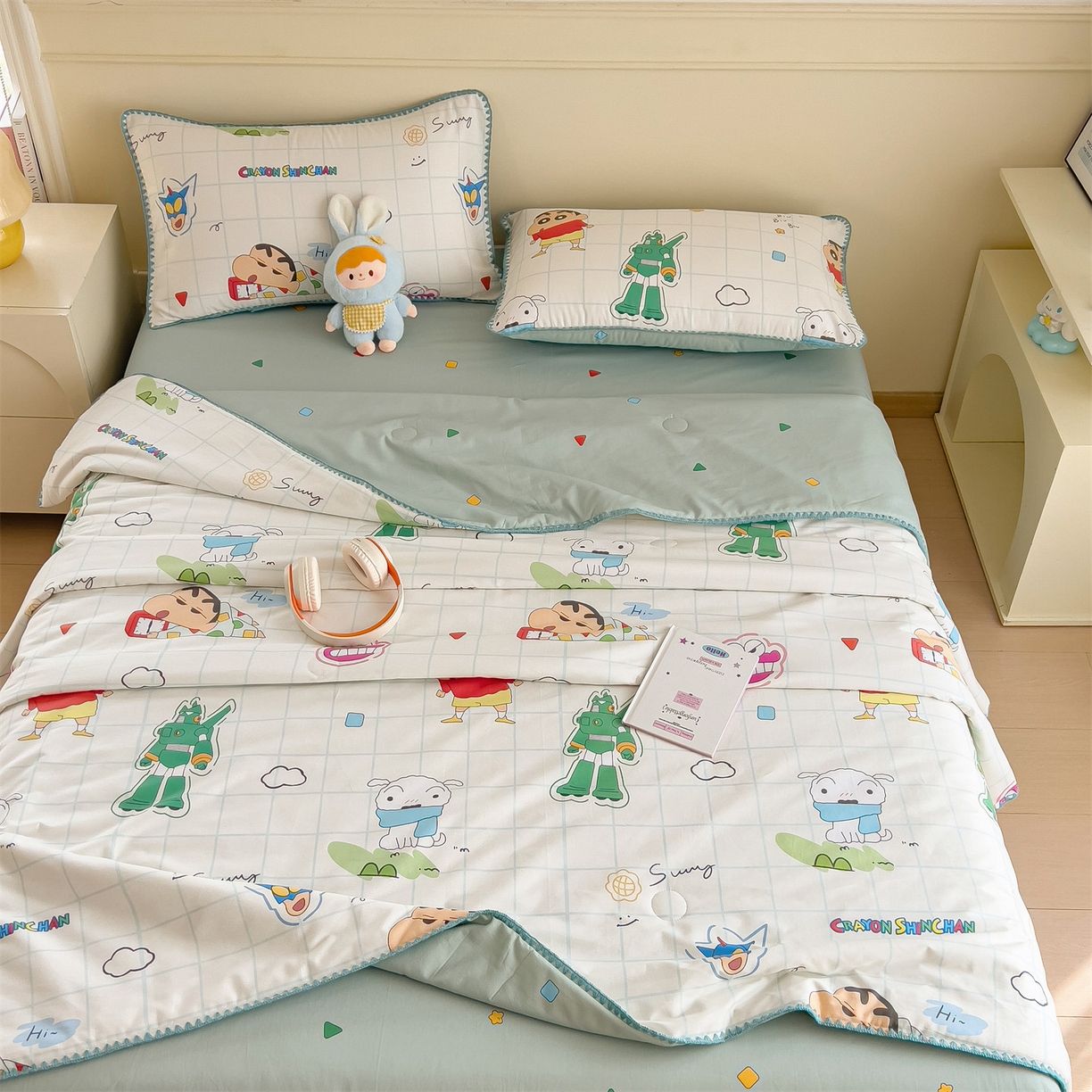 91家纺网 家纺一手货源 找家纺 兄弟坊 2026新款正版授权卡通全棉13370印花夏被夏凉被儿童被 夏被四件套 云朵蜡笔小新