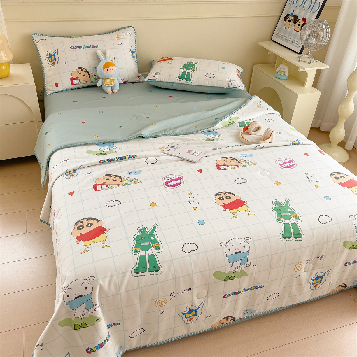 91家纺网 家纺一手货源 找家纺 兄弟坊 2026新款正版授权卡通全棉13370印花夏被夏凉被儿童被 夏被四件套 云朵蜡笔小新