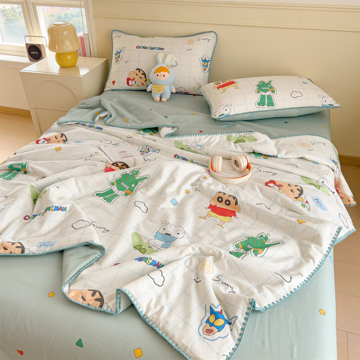 91家纺网 家纺一手货源 找家纺 兄弟坊 2026新款正版授权卡通全棉13370印花夏被夏凉被儿童被 夏被四件套 云朵蜡笔小新