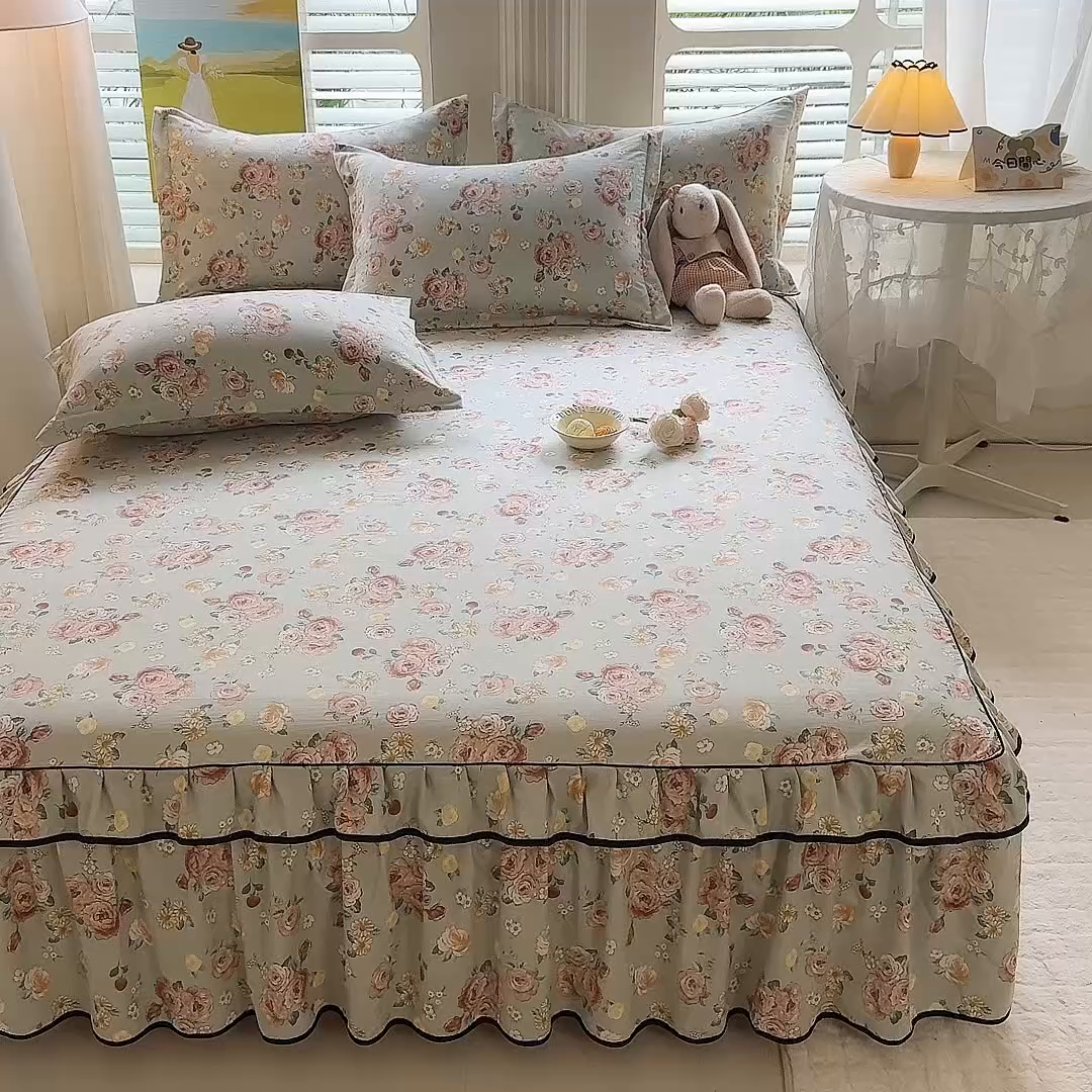 91家纺网 家纺一手货源 找家纺 优家居 2026新款A类水洗棉床裙单件三件套皱皱纱韩版公主风花边床罩直播爆款外贸定制 花花田园