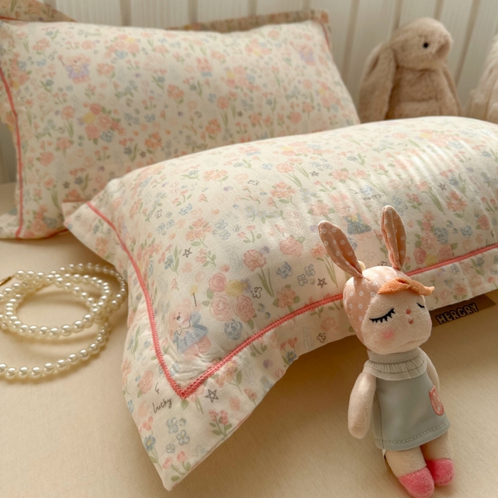 91家纺网 家纺一手货源 找家纺 百寐 2026新款母婴A类双层棉纱枕套婴幼儿卡通宝宝枕套子母信封枕套 花花小兔