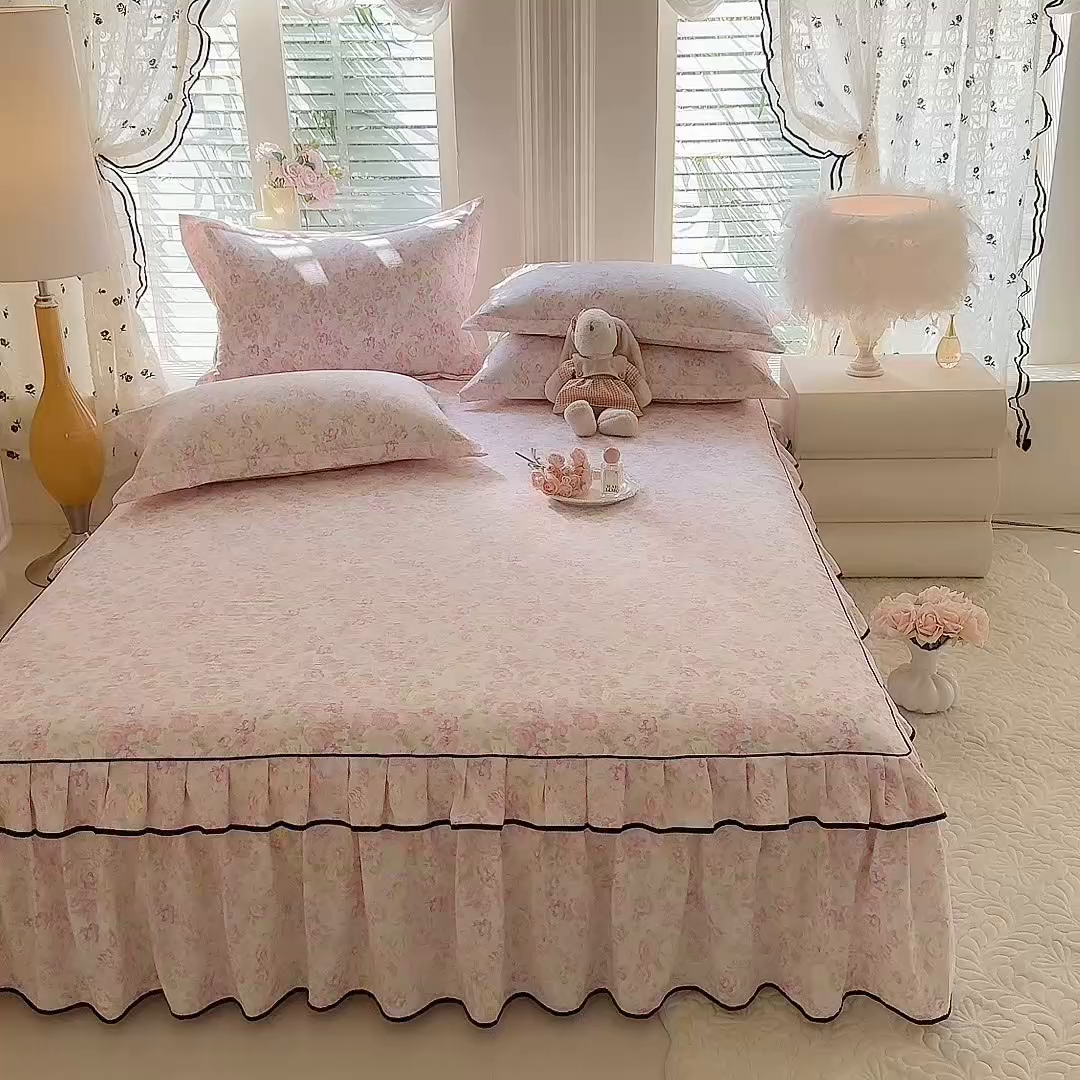 91家纺网 家纺一手货源 找家纺 优家居 2026新款A类水洗棉床裙单件三件套皱皱纱韩版公主风花边床罩直播爆款外贸定制 欧若拉