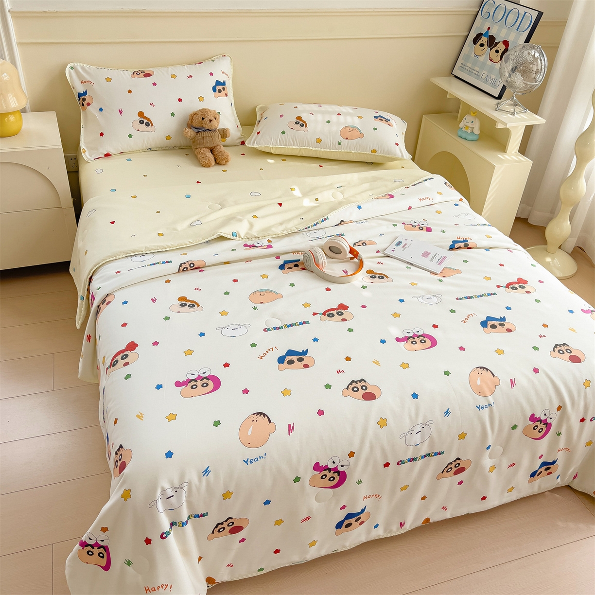 91家纺网 家纺一手货源 找家纺 兄弟坊 2026新款正版授权卡通全棉13370印花夏被夏凉被儿童被 夏被四件套 春日部小新